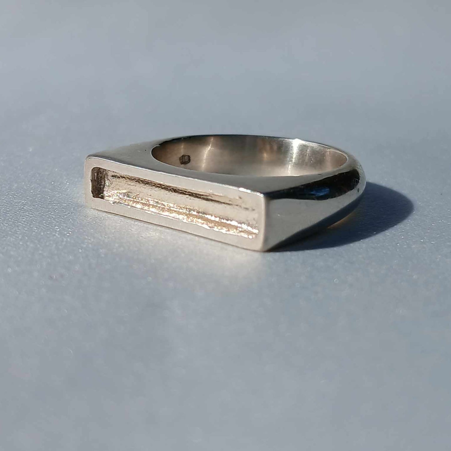 The New Horizon Signet